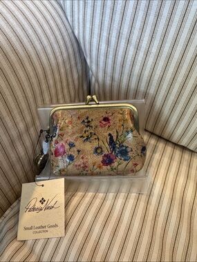 Patricia Nash prairie rose kisslock coin purse keychain NWT